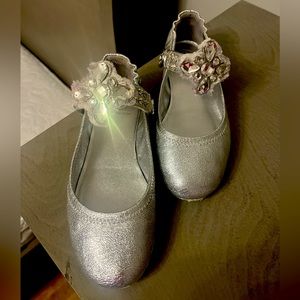 Beautiful just like new silver flats, mary jane rhinestone fancy Tory Burch